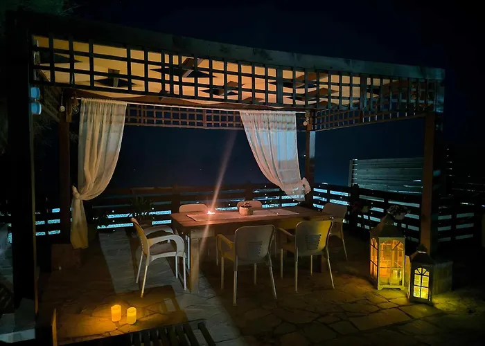 Sea Side House