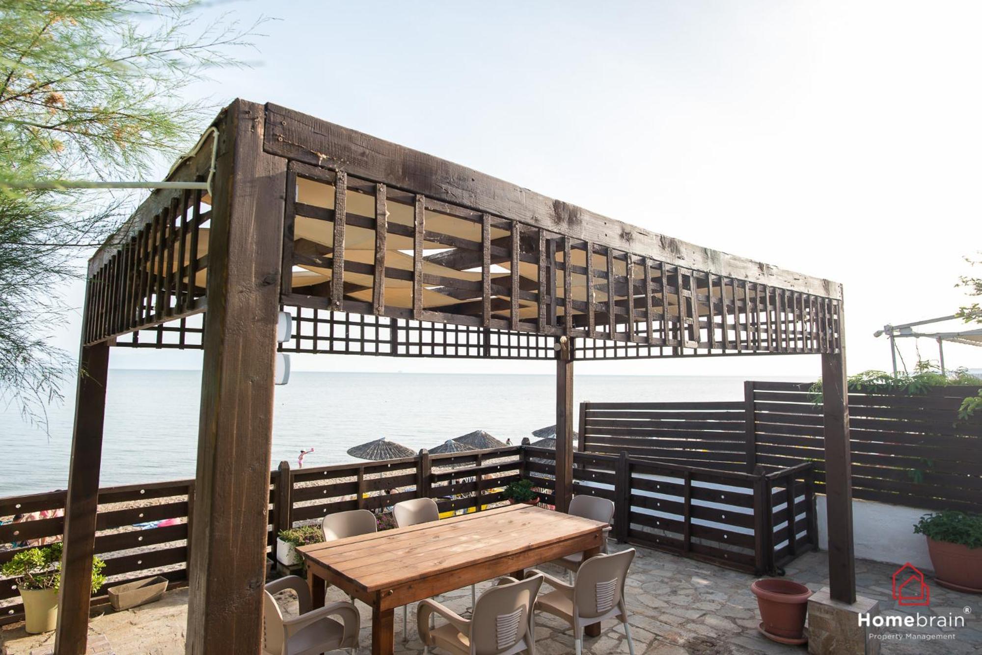 Sea Side House