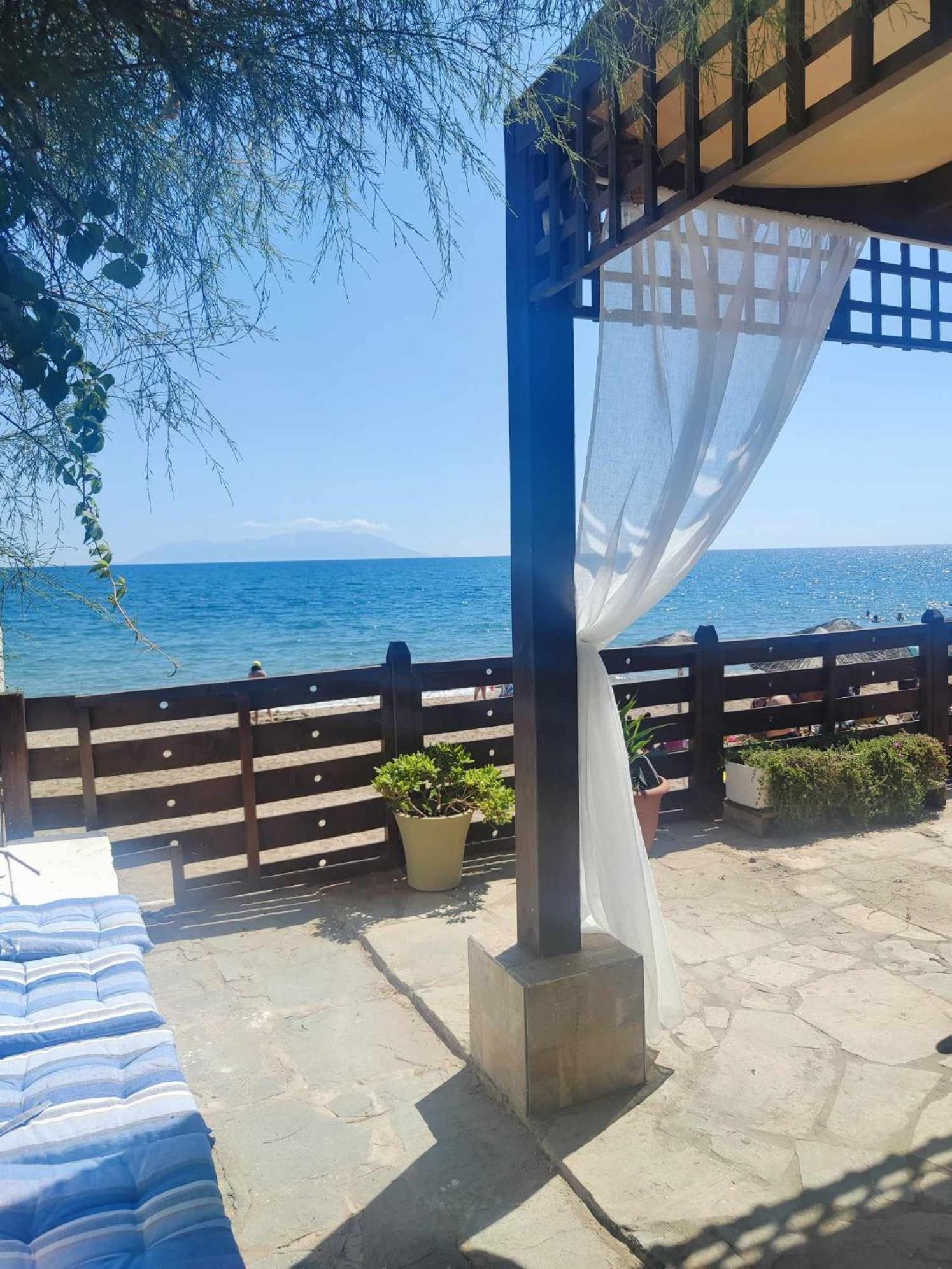 Sea Side House Holiday home *
